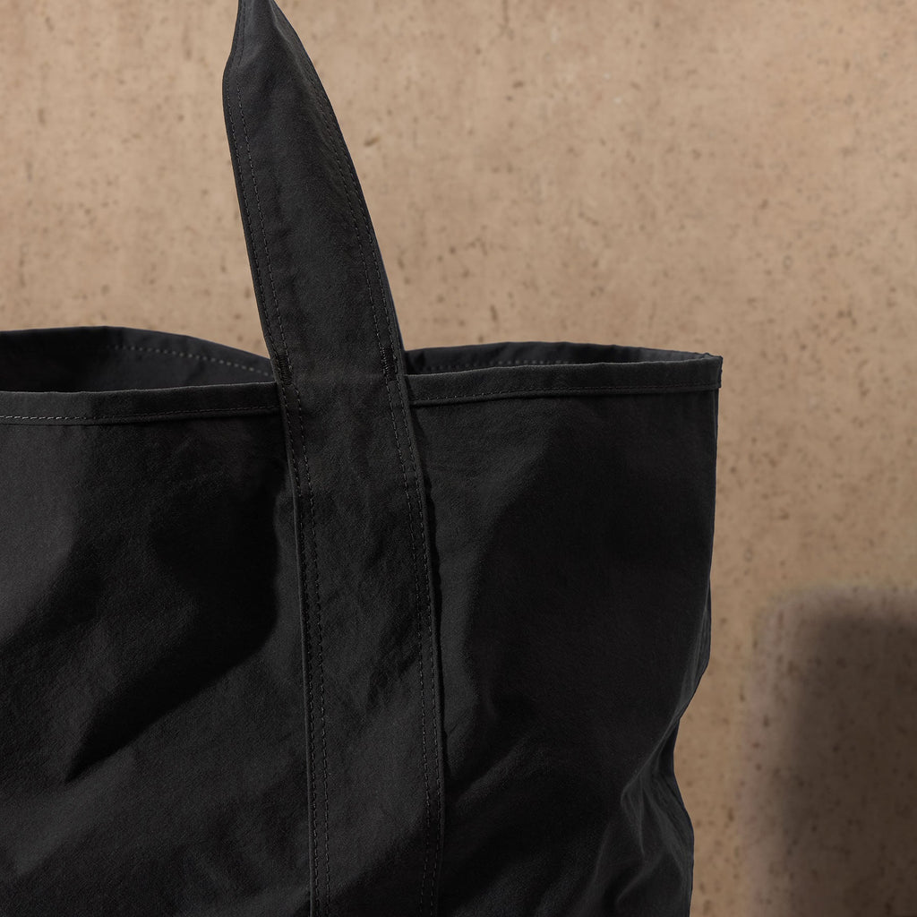 Petit sac fourre-tout en nylon mat - Noir
