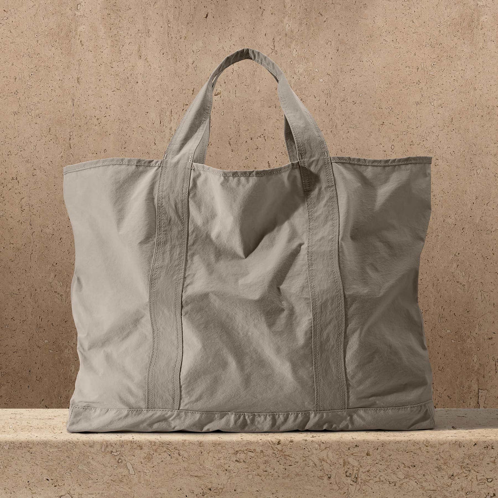 Grand cabas en nylon mat - New Sand