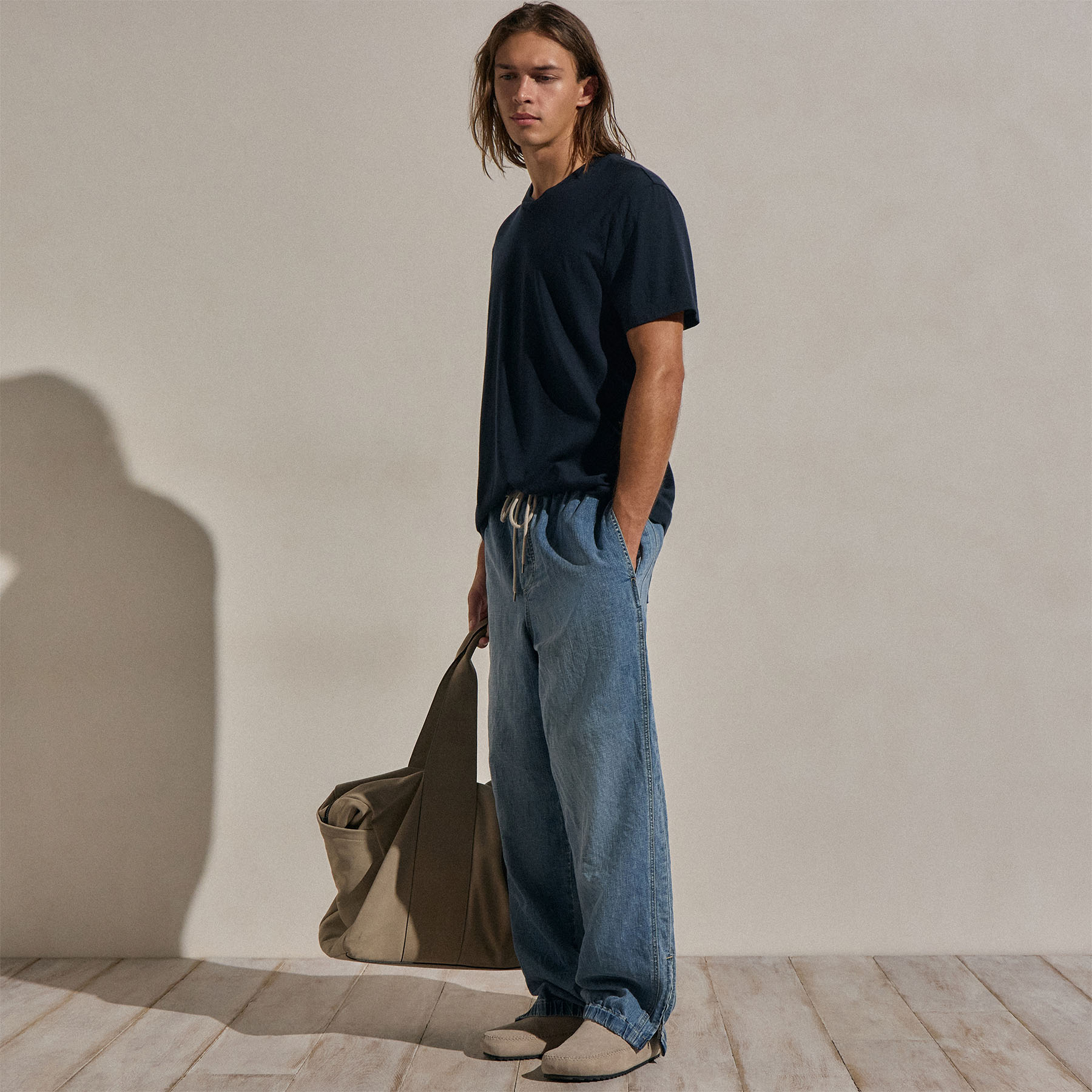 Cotton Cashmere Short Sleeve V Neck - Blue Noir