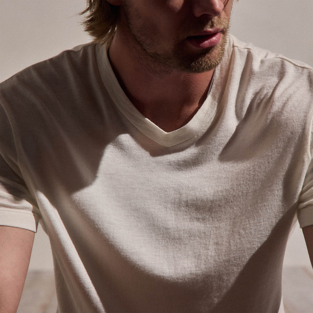 T-shirt col V en cachemire de coton à manches courtes - Blanc