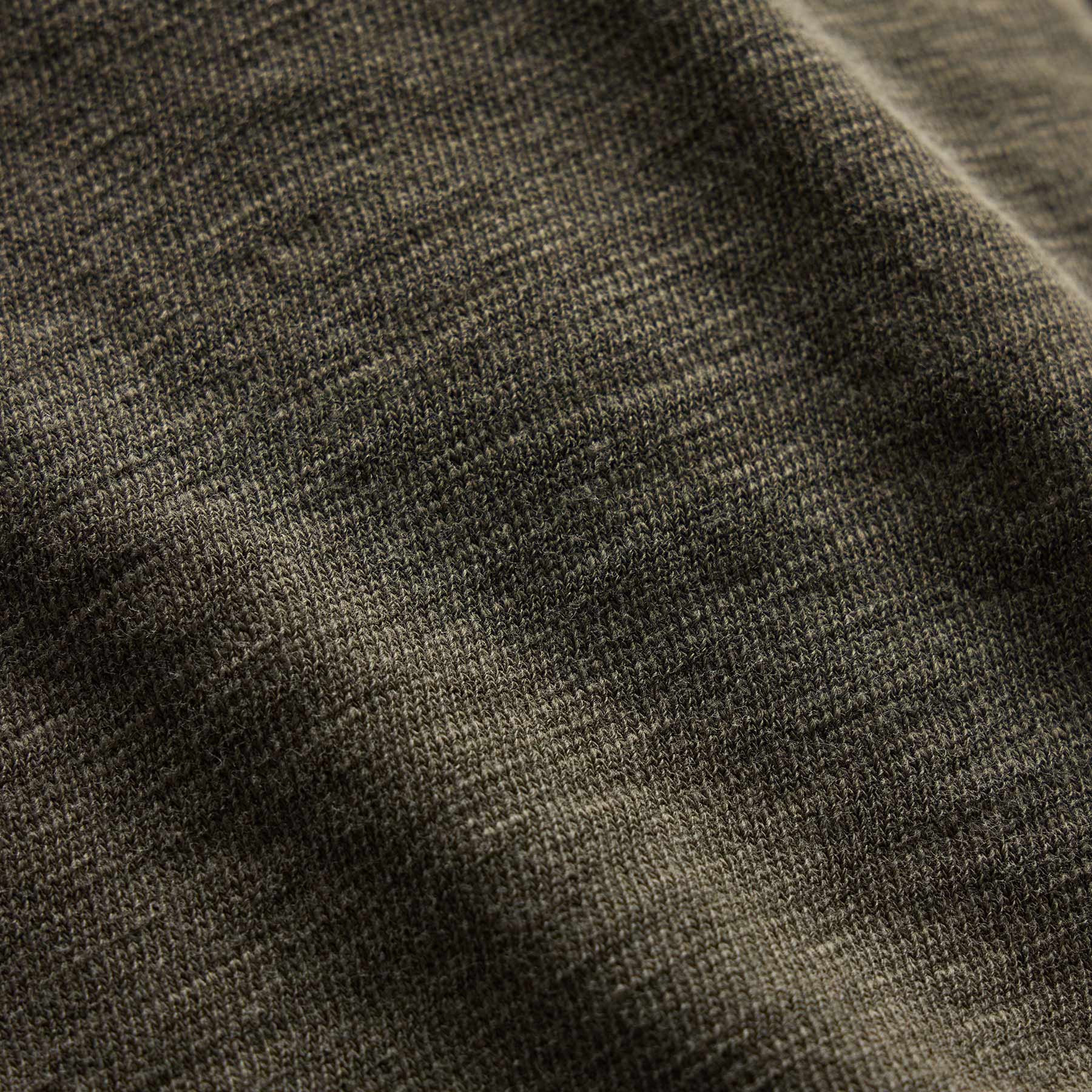 Sweat à capuche en coton flammé - Pigment vert armée
