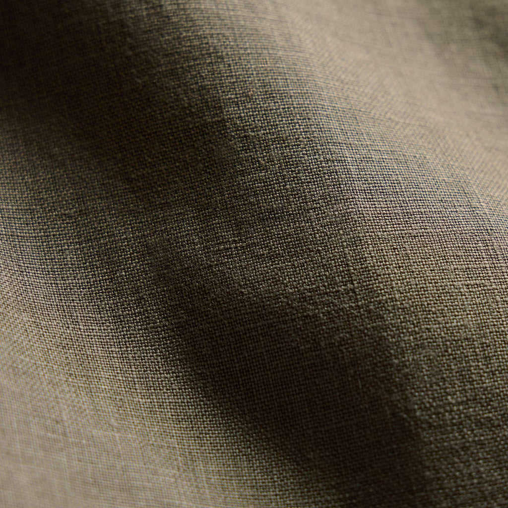 Chemise en lin léger – Pigment vert olive clair