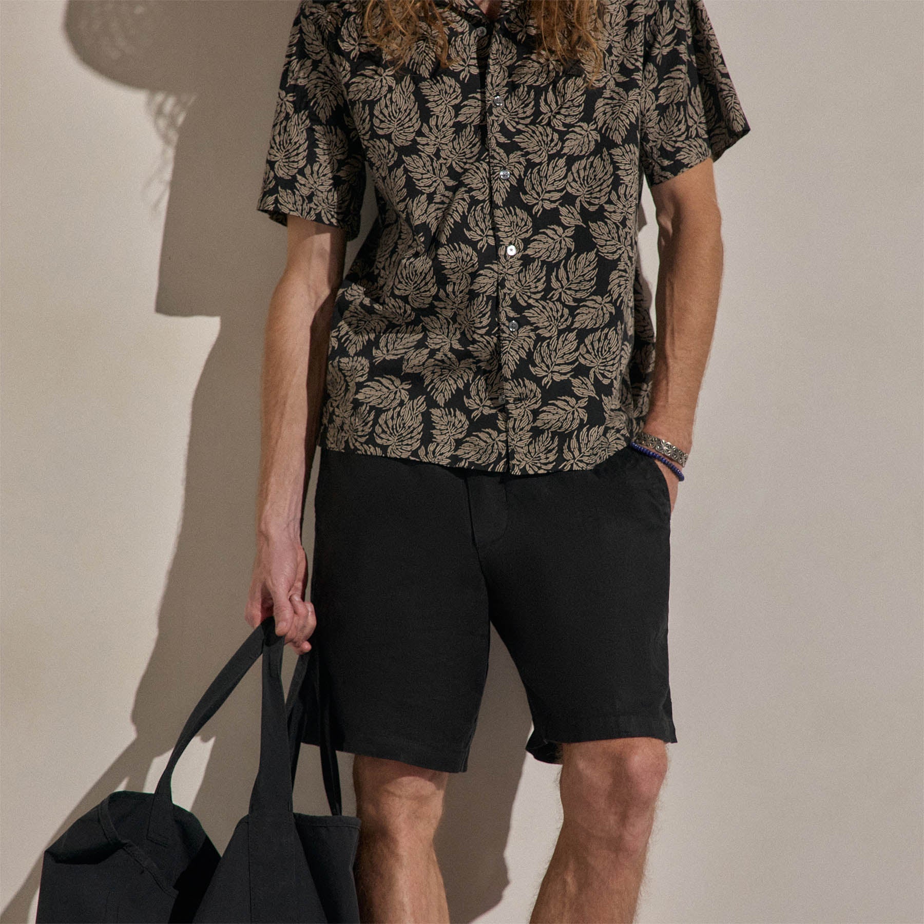 Lightweight Linen Relaxed Short - Black