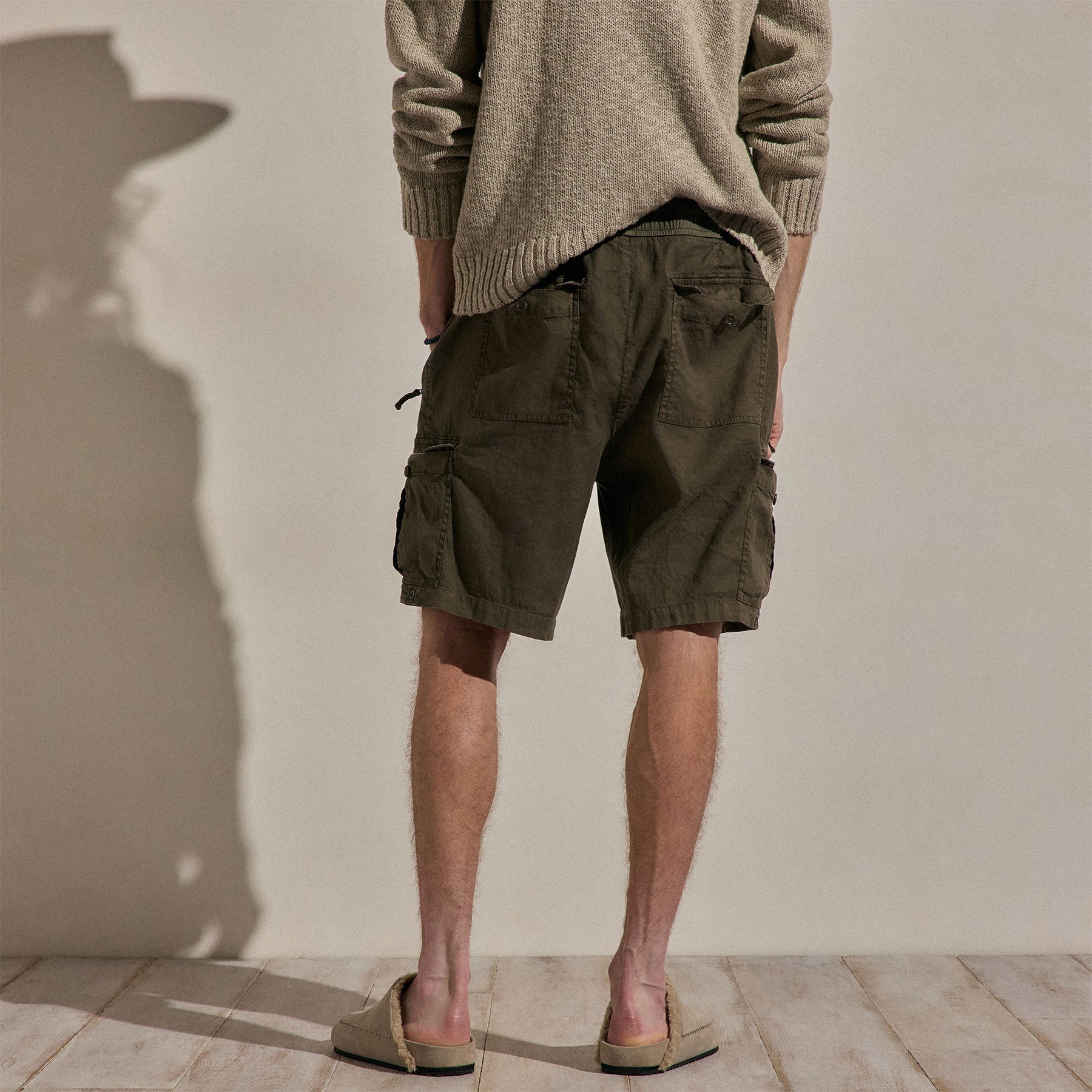 Parachute Linen Cotton Cargo Short - Army Green Pigment