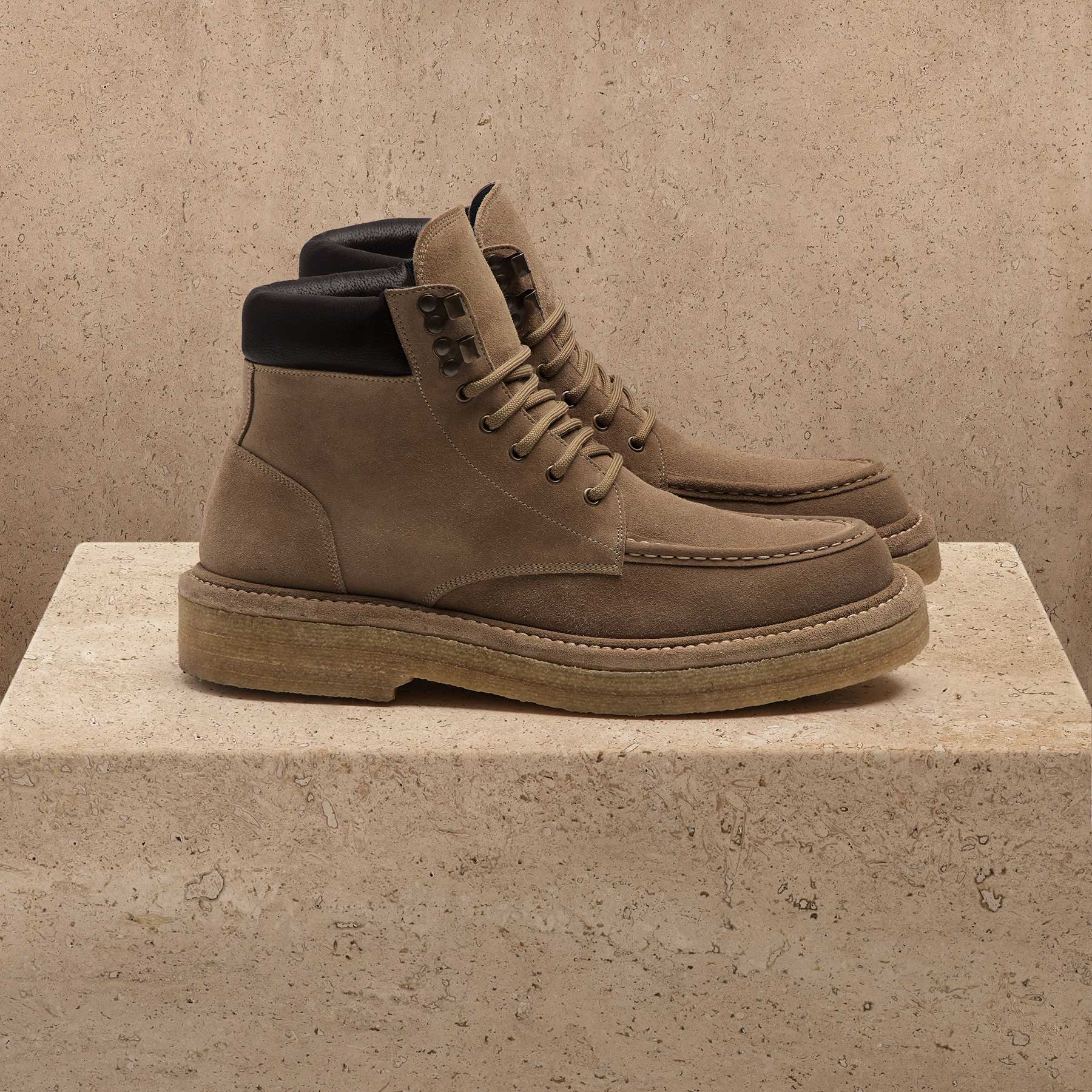 Men's Suede Work Boot - String