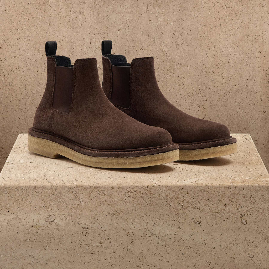 Boots Chelsea en daim pour homme - Café