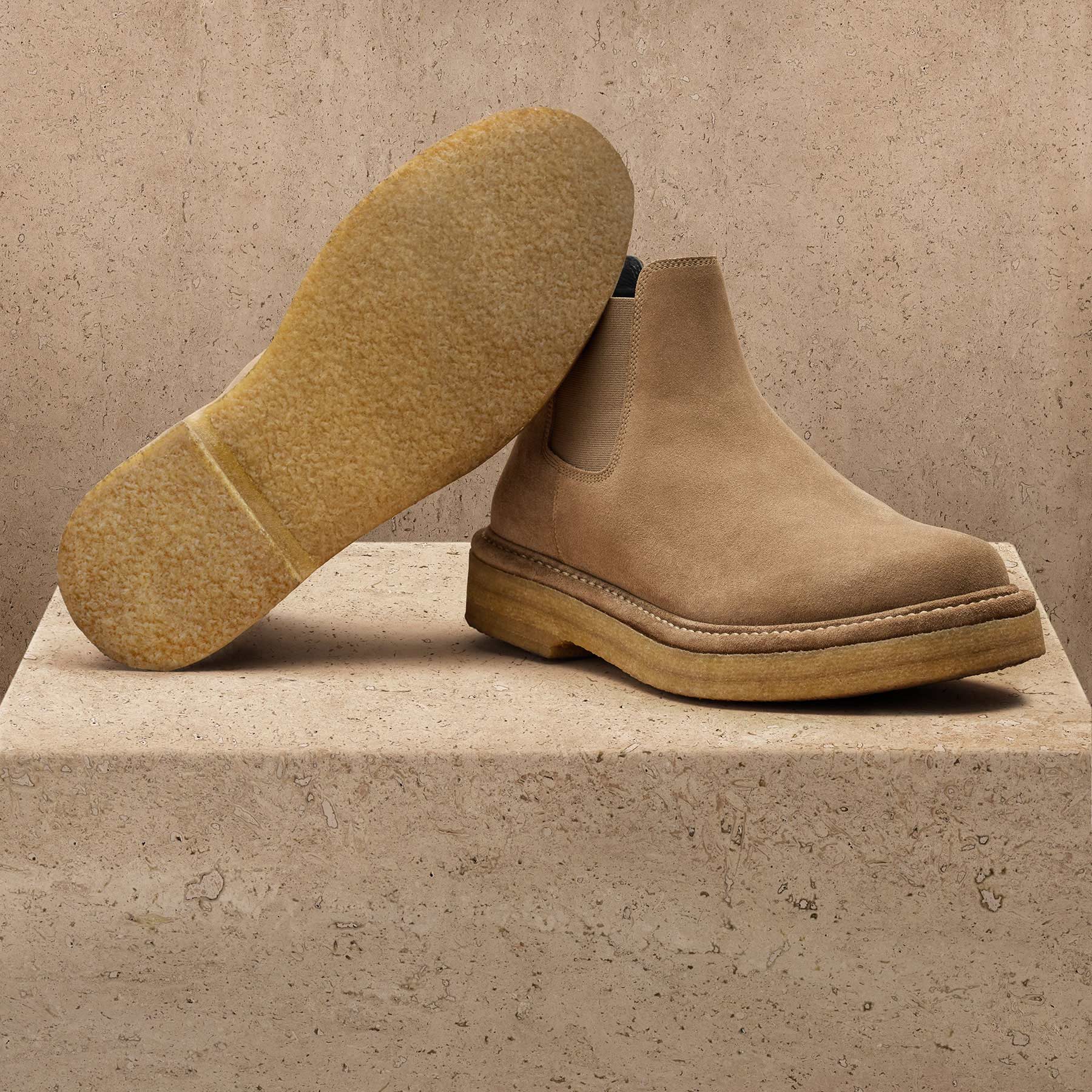Men's Suede Chelsea Boot - String