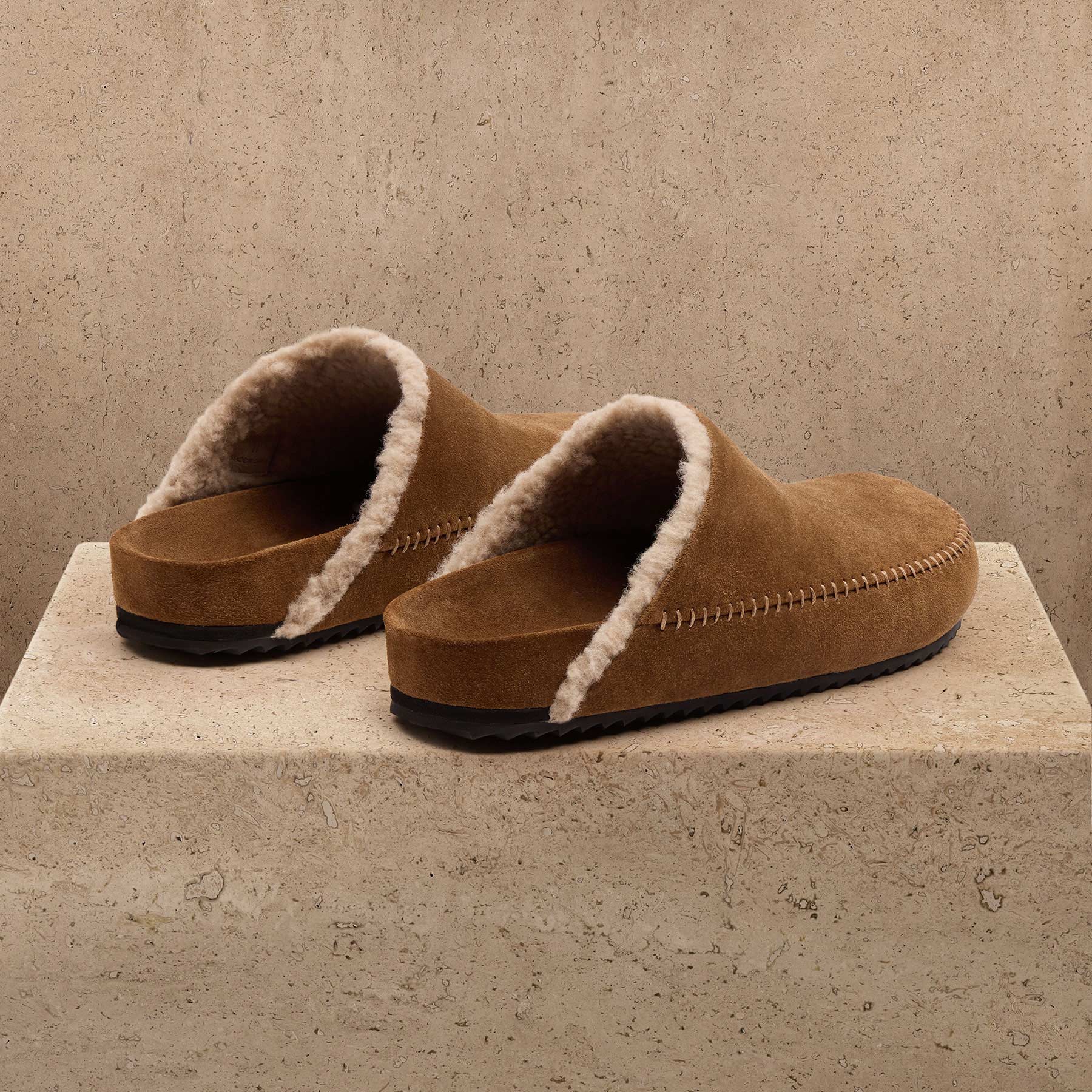 Men's Suede Clog - Tabacco